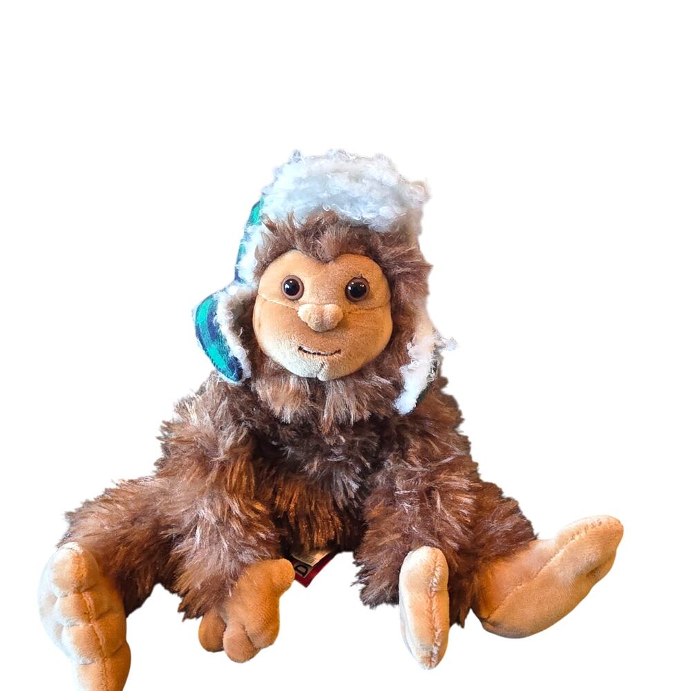 Douglas Cuddle Toy Sasquatch Bigfoot Green bomber hat Plush Stuffed animal 10”